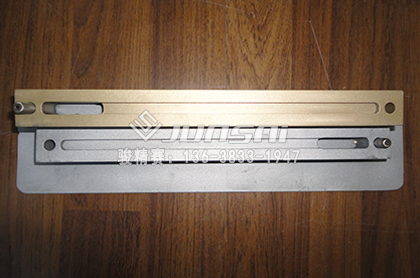 C型篷房膜結(jié)構(gòu)高頻熱合機(jī)模具1.jpg